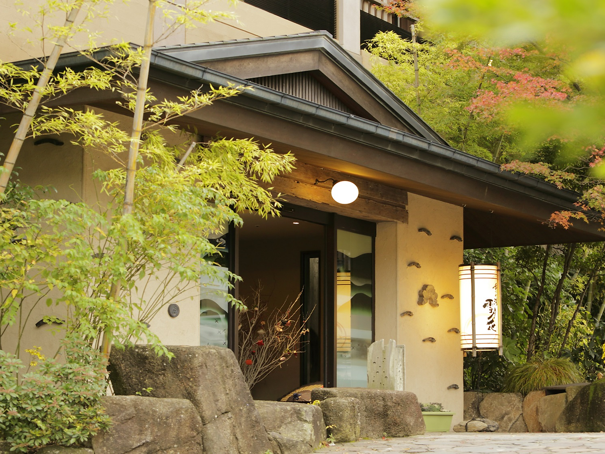 温泉旅館で過ごす旅のイメージ